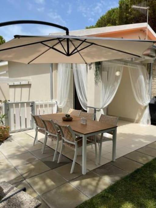 Zaffiro Casa Vacanze Al Mare Valledoria  Bagian luar foto