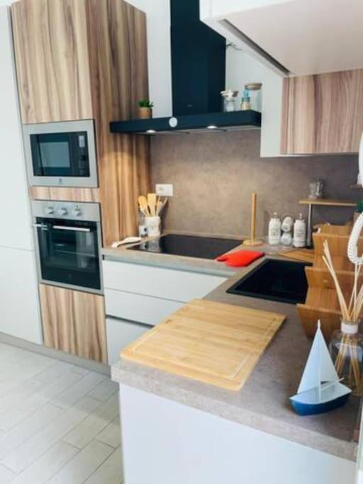 Zaffiro Casa Vacanze Al Mare Valledoria  Bagian luar foto